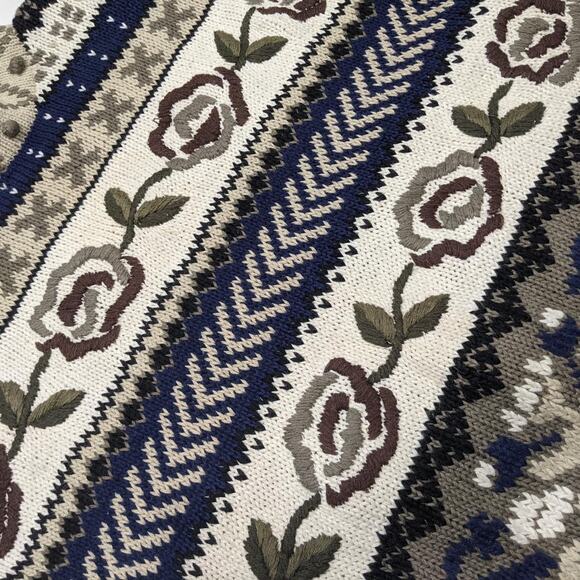 Vintage Roses Grandma Oversized Sweater International Express- Size Small - Picture 3 of 4